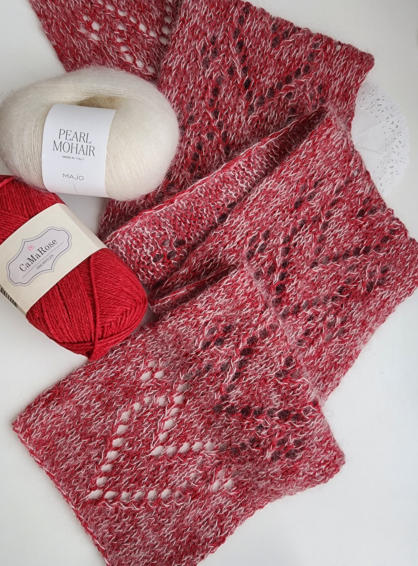 The Heart Scarf Cozy