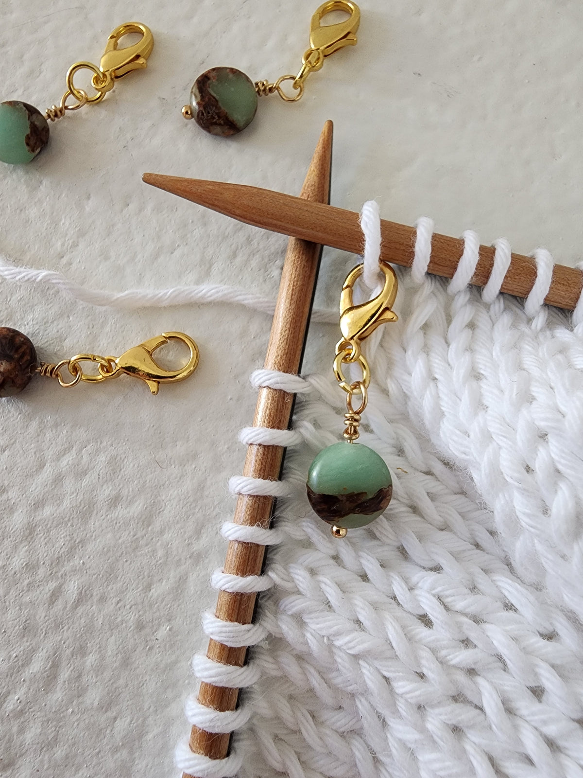 Imperial Jasper Stitch Markers – Gold (4pcs)
