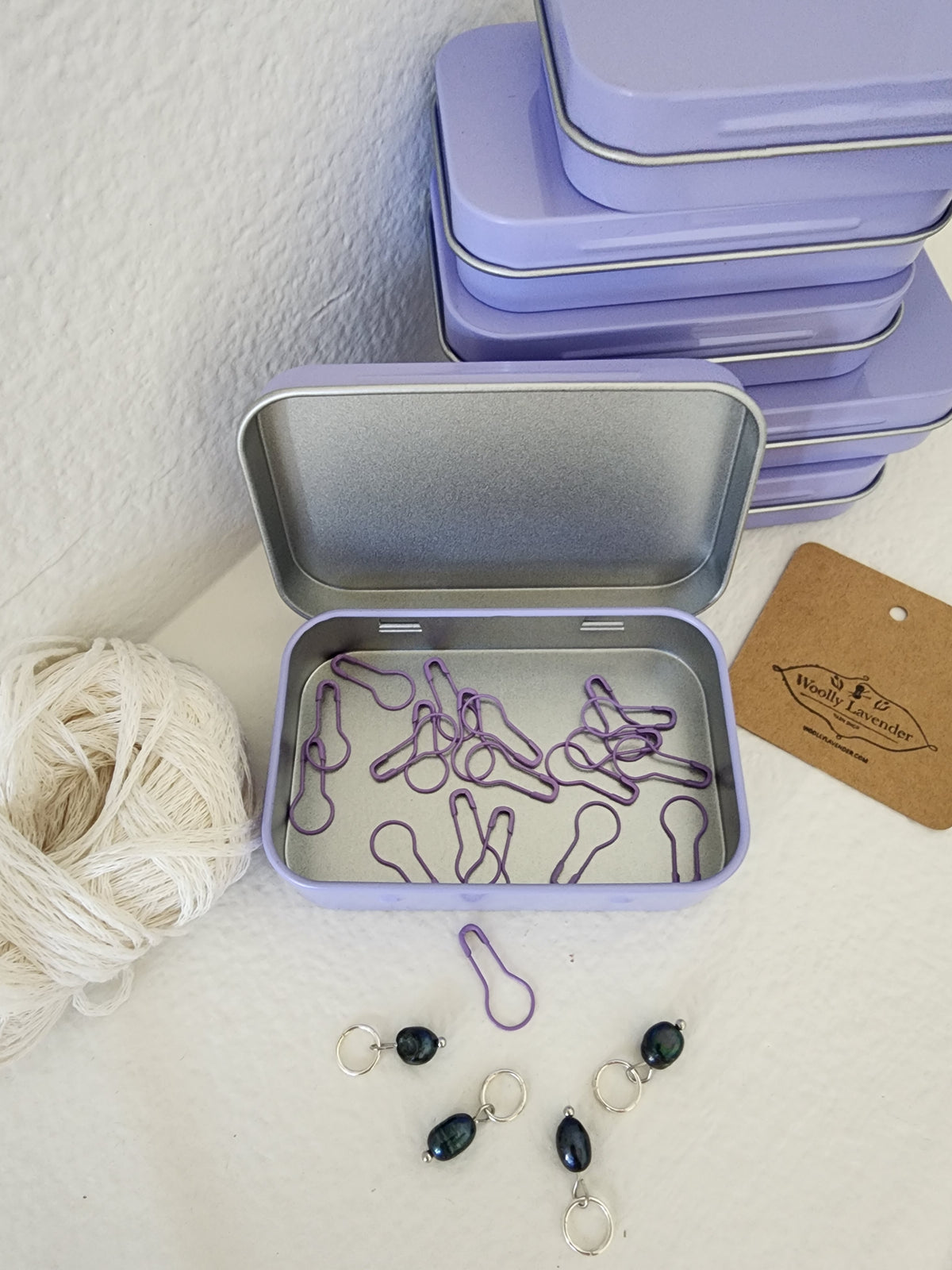 Metal Notions Tin – Lavender (3.7 x 2.4 x 0.8)