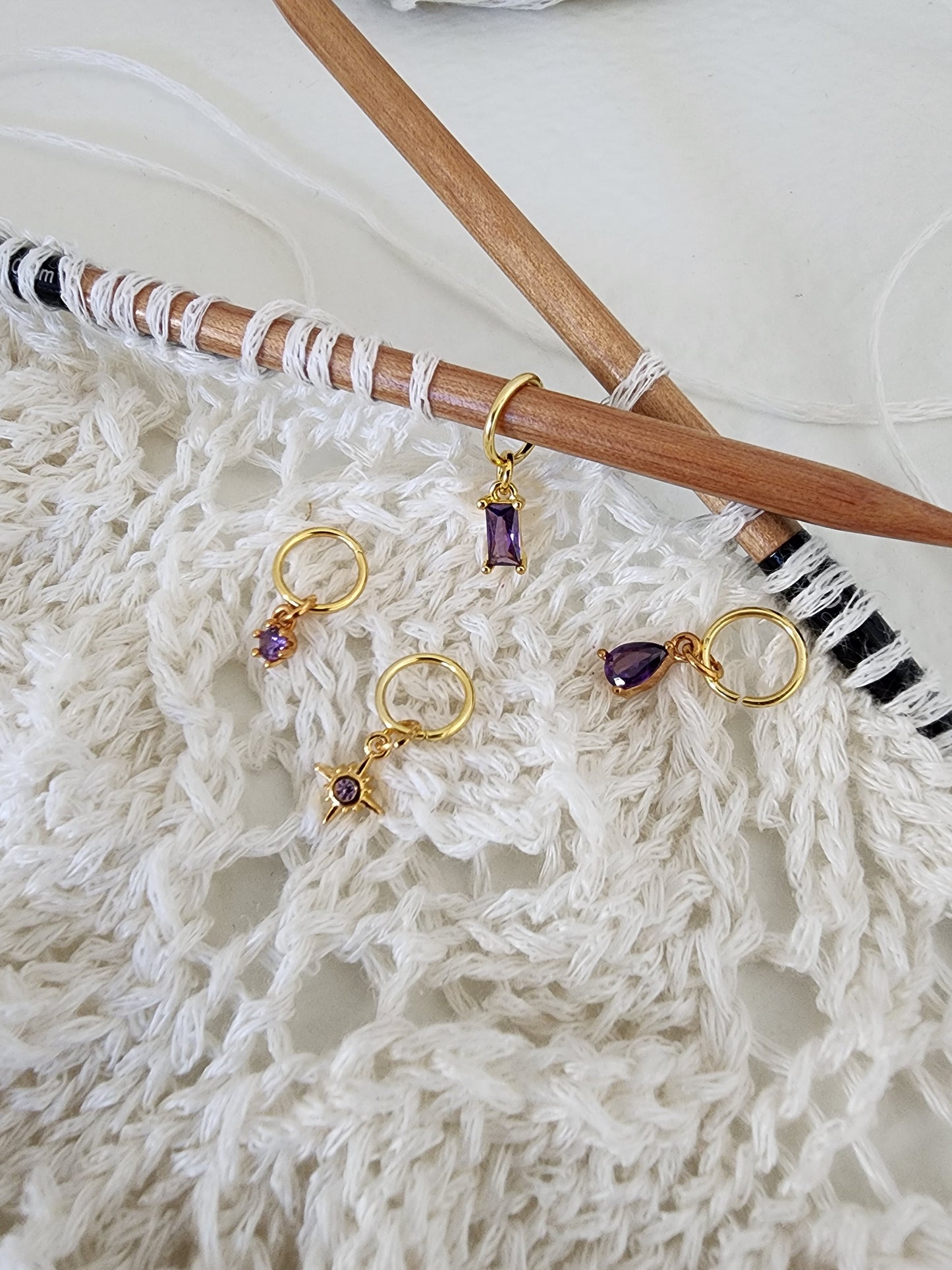 18K Gold Plated  Stich Markers CZ (4pcs)