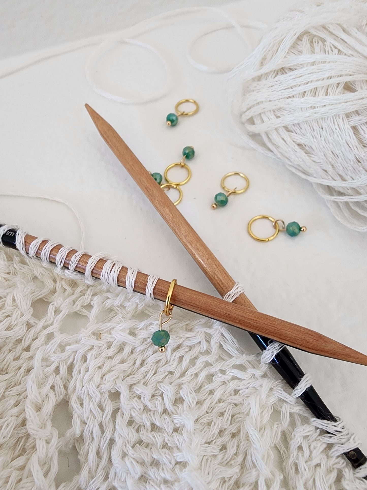 18K Gold plated Glass Bead Stich Markers (6pcs)