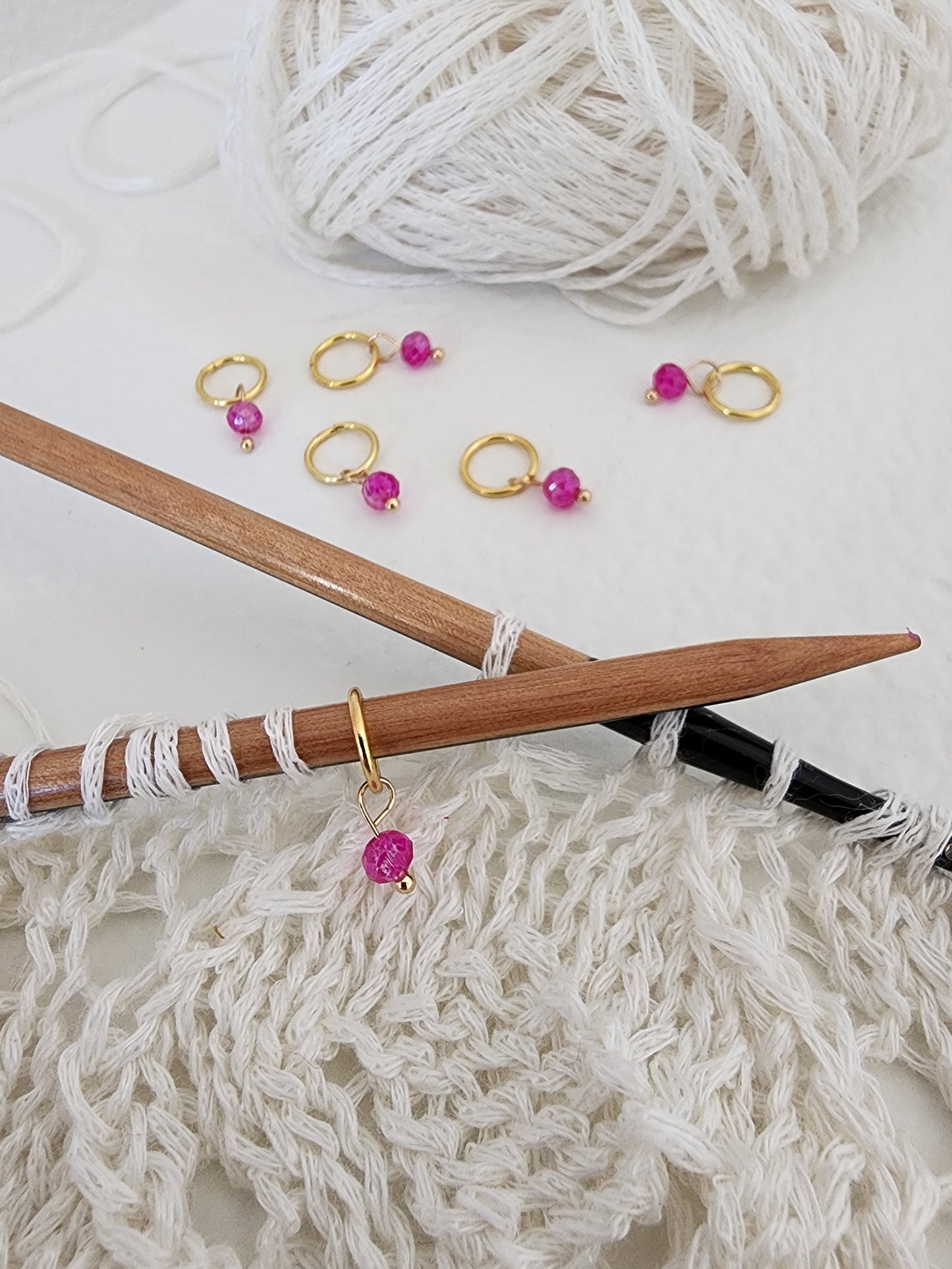 18K Gold plated Glass Bead Stich Markers (6pcs)